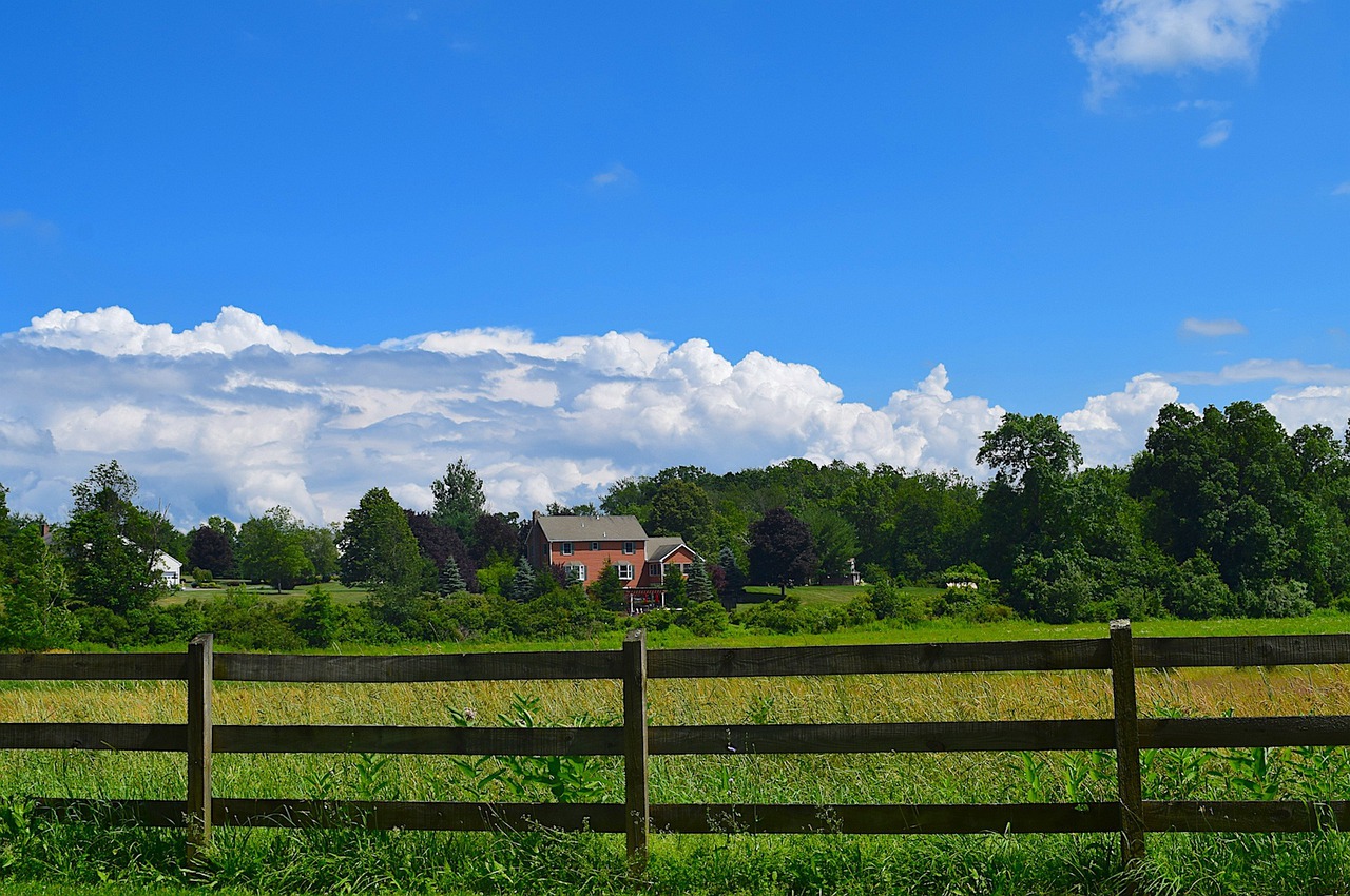 Wood fence - Bella Vista Contractors