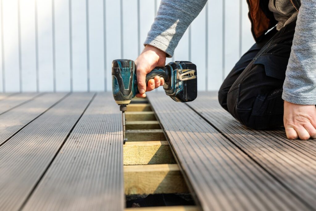 deck repairs - Bella Vista AR