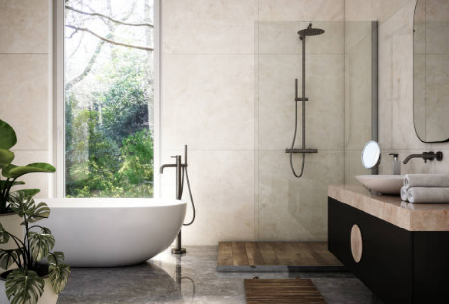 Making a Splash: Weighing the Pros and Cons of Walk-In Showers vs Bathtubs